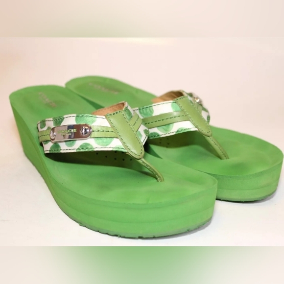 Coach Jaden 7.5 Green Printed Sandals Wedge Flip Flops Heels Shoes - Picture 6 of 14